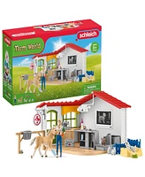 Schleich Farm World Veterinarian Practice With Pets Playset