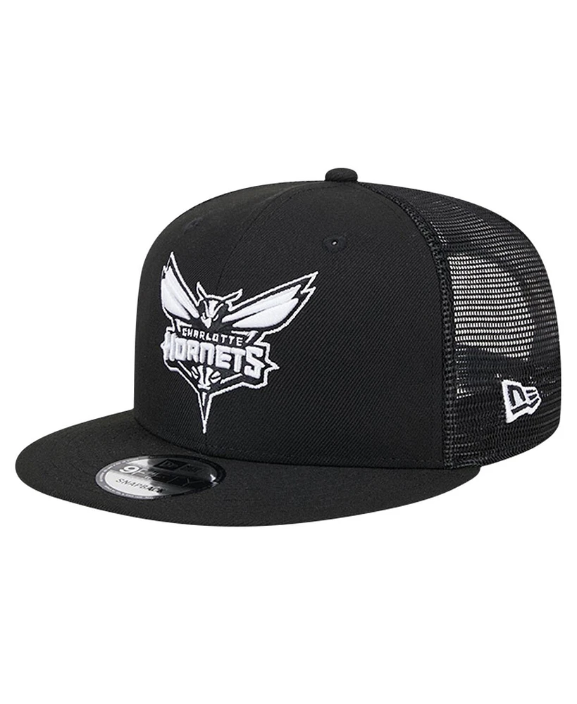 New Era Men's Black Charlotte Hornets Evergreen 9FIFTY Trucker Snapback Hat