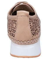 Cools 21 Women's Sarto Perforated Leather Lace Up Platform Sneakers