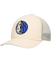 Mitchell & Ness Men's Cream Dallas Mavericks Trucker Adjustable Hat