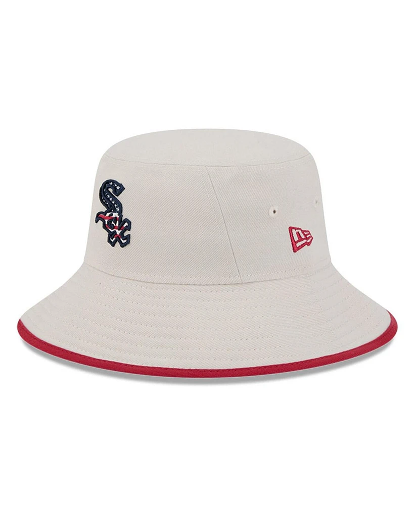 New Era Men's Khaki Chicago White Sox 2024 Fourth of July Bucket Hat