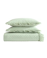Closeout! Laura Ashley Claire Piece Quilt Set