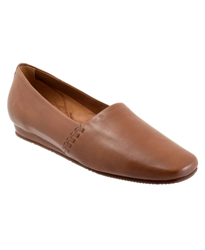 SoftWalk Vale Loafer