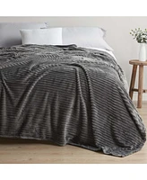Clara Clark Ultra Soft Lightweight Cut Plush Fleece Blanket