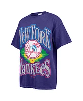 '47 Brand Women's Navy New York Yankees Flashing Lights Boyfriend T-Shirt