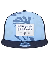 New Era Men's Navy New York Yankees Bikini Bottom Trucker 9FIFTY Snapback Hat