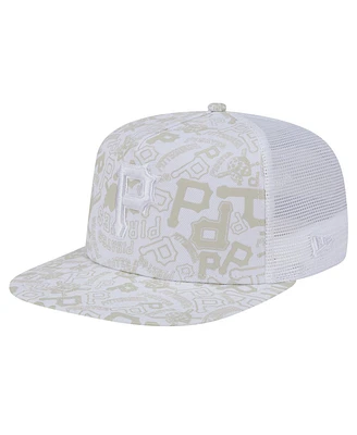 New Era Men's White Pittsburgh Pirates Logo Dunes A-Frame Trucker 9FIFTY Snapback Hat