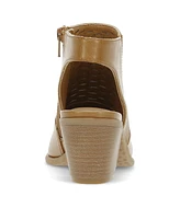 Baretraps Women's Yangley Block Heel Booties