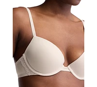Calvin Klein Women's Soft Stretch Lace Push-Up Plunge Bra QF7578