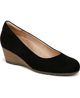 Dr. Scholl's Women's Be Flex Wedge Pumps