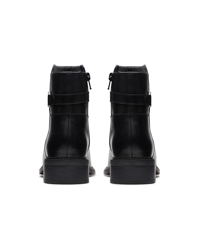 Clarks Women's Collection Maye Bella Boots