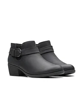 Clarks Women's Collection Charlten Rae Boots