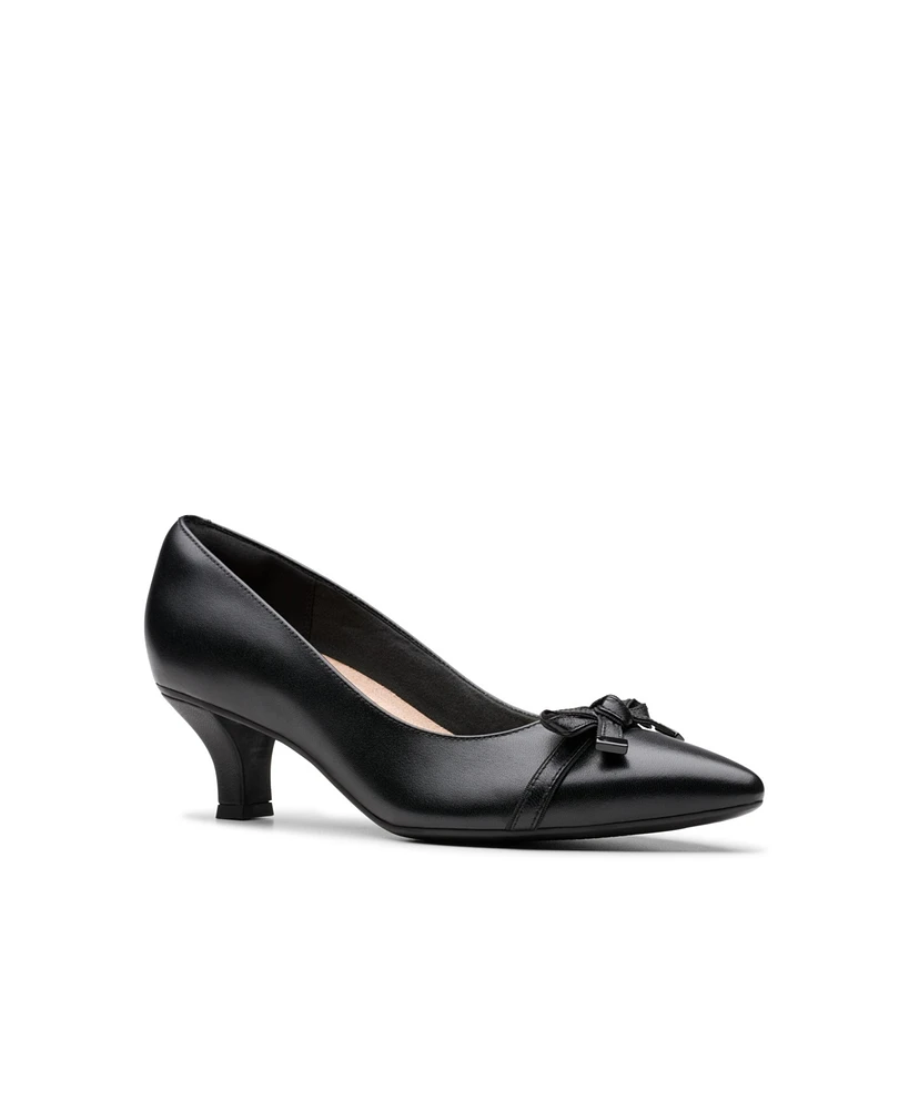 Clarks Women's Collection Kepley Holly Pumps