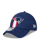 New Era Men's Navy England Patriots 2024 Sideline 39THIRTY Flex Hat