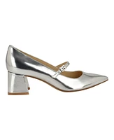 Guess Women's Zands Mary Jane Block Heel Pumps