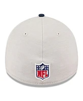 New Era Men's Stone/Navy Dallas Cowboys 2024 Sideline Historic 39THIRTY Flex Hat