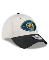 New Era Men's Stone/Teal Jacksonville Jaguars 2024 Sideline Historic 39THIRTY Flex Hat