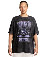 Nike Women's Basketball Graphic T-Shirt