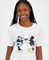 Disney Juniors' Mickey & Minnie Mouse Kiss Graphic T-Shirt