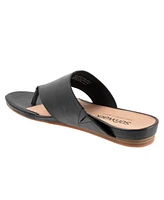 SoftWalk Chandler Sandal