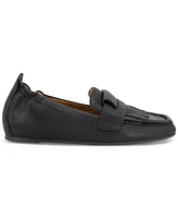 Gentle Souls Women's Scotty Kiltie Loafer Flats