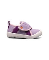Bogs Toddler and Little Girls Kicker Hook and Loop Shoe