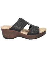 Easy Street Women's Rin Slip-Resistant Sandals