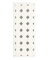 Bayshore Home Textured Tones Diamonds 2'x5'1" Runner Area Rug