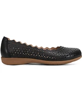 Earth Women's Bria Casual Flat