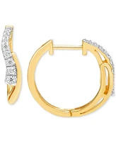 Diamond Swirl Small Hoop Earrings (1/4 ct. t.w.) in 10k Gold, 0.7"