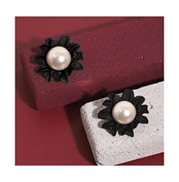 Sohi Casual Stud Earrings