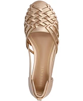 Journee Collection Women's Ekko Woven Round Toe Flats