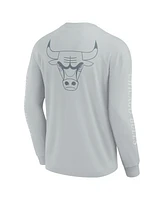 Fanatics Men's Gray Chicago Bulls Elements Strive Long Sleeve T-Shirt