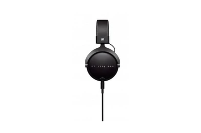 Beyerdynamic Dt 1770 Pro Closed Studio and Monitoring Headphones (Black) Bundle