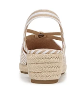 LifeStride Women's Kennedy Closed Almond Toe Wedge Espadrilles