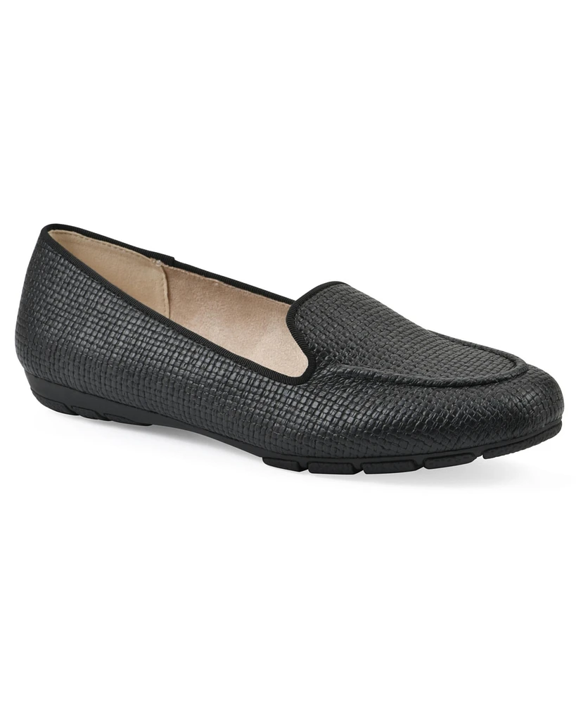 Cliffs by White Mountain Women's Gutsy Almond Toe Loafers