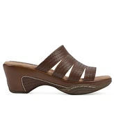 White Mountain Women's Valora Slip-On Clog Sandals