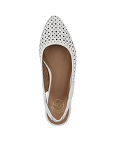White Mountain Women's Boronic Pointy Toe Pumps