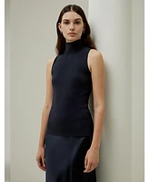 Minimalist Sleeveless Turtleneck Top for Women