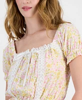 Self Esteem Juniors' Sweetheart Puff-Sleeve Top