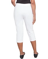 Alfred Dunner Petite Mid-Rise Tulip-Hem Capri Pants