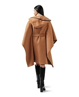 Belle & Bloom Women's Need You Now Hooded Cape