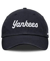 Nike Women's Navy New York Yankees Club Adjustable Hat