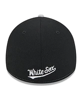 New Era Men's /Gray Chicago White Sox 2025 Mlb Clubhouse 39THIRTY Flex Hat