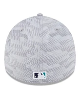 New Era Men's Gray Seattle Mariners 2025 Mlb Clubhouse 39THIRTY Flex Hat