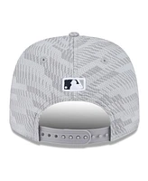 New Era Men's Gray New York Yankees 2025 Mlb Clubhouse 9SEVENTY Stretch-Snap Hat