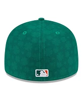 New Era Men's Kelly Green York Yankees St. Patrick's Day Low Profile 59FIFTY Fitted Hat