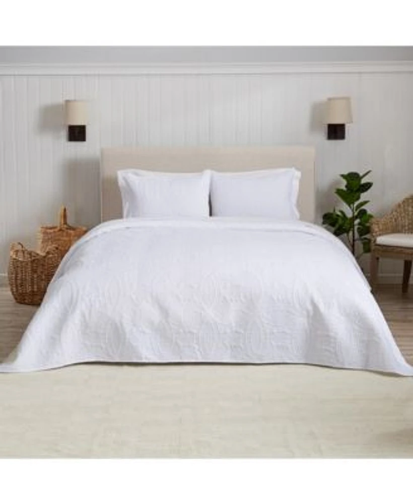 Linery Co. Pinsonic Medallion Microfiber Quilt Set With Shams
