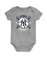 Outerstuff Newborn New York Yankees Batter Up Bodysuit, Set of 3