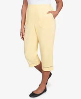 Alfred Dunner Petite Rise & Shine Lace Dotted Trim Capri Pants